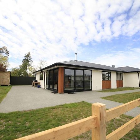Mackenzie Magic Villa Twizel Exteriör bild